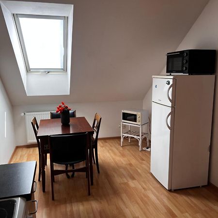 הירטסהלס The Apartment @ Bloksgaard מראה חיצוני תמונה